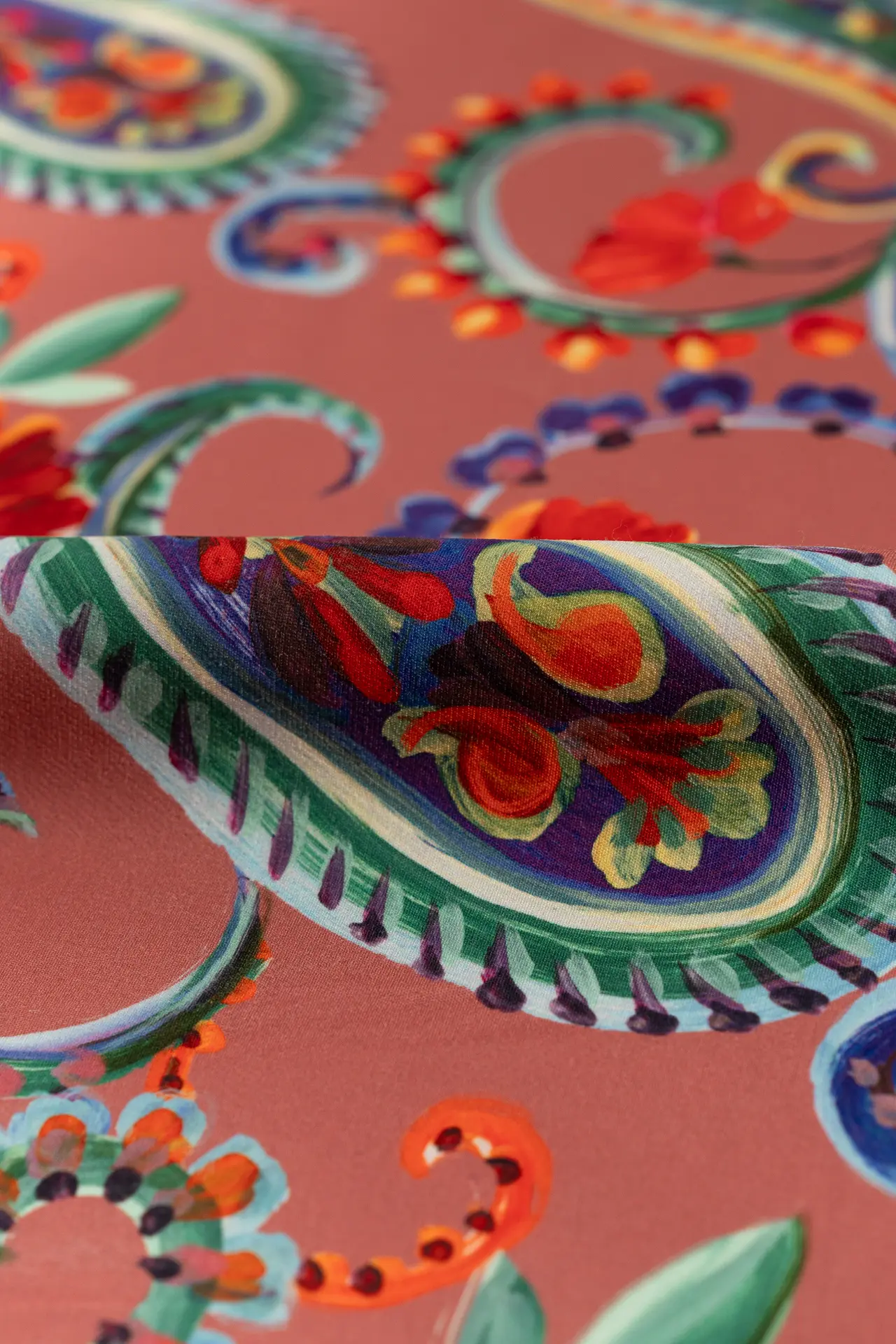 Bielástico cachemir estampado - Image 2