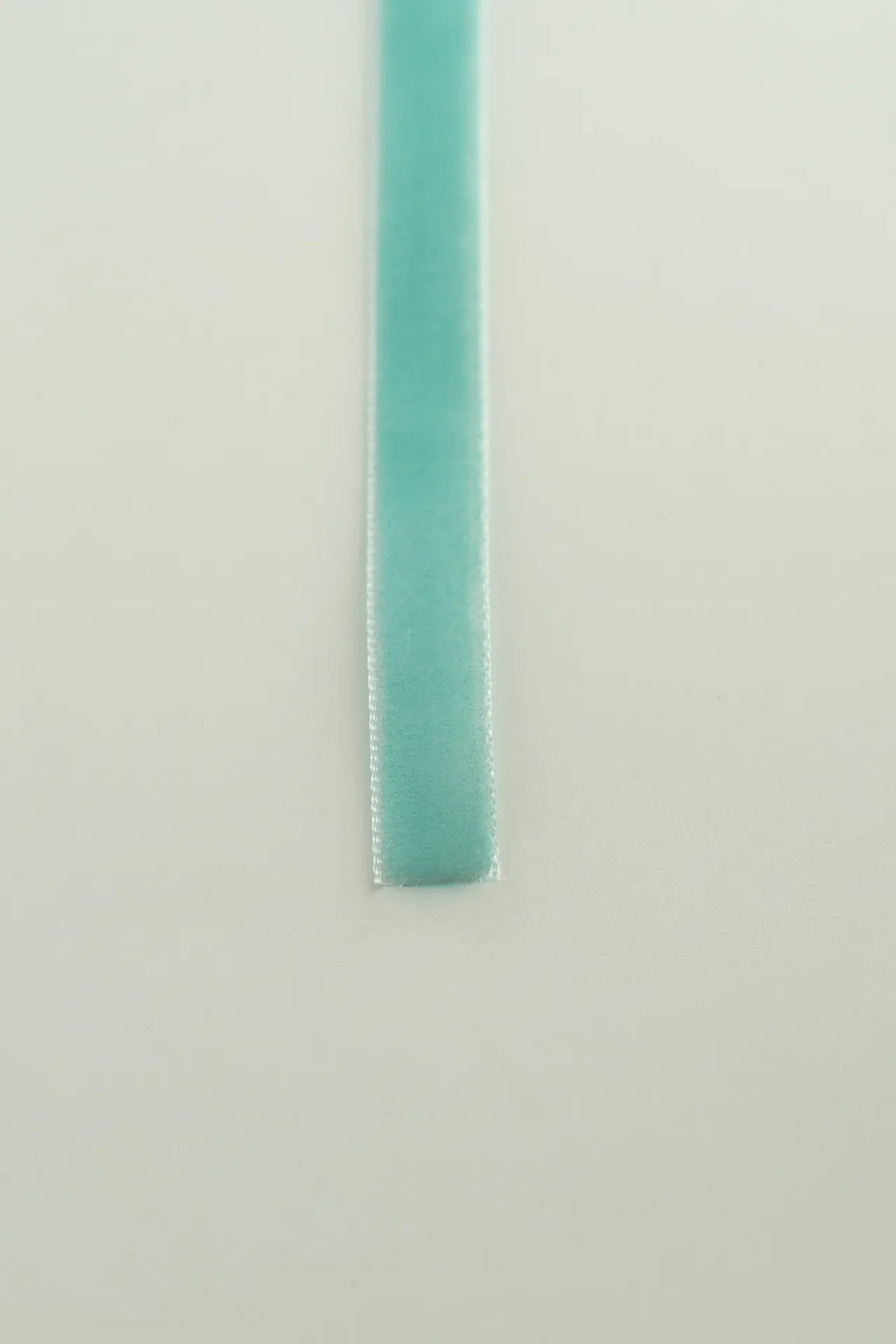 Cinta terciopelo menta - Image 2