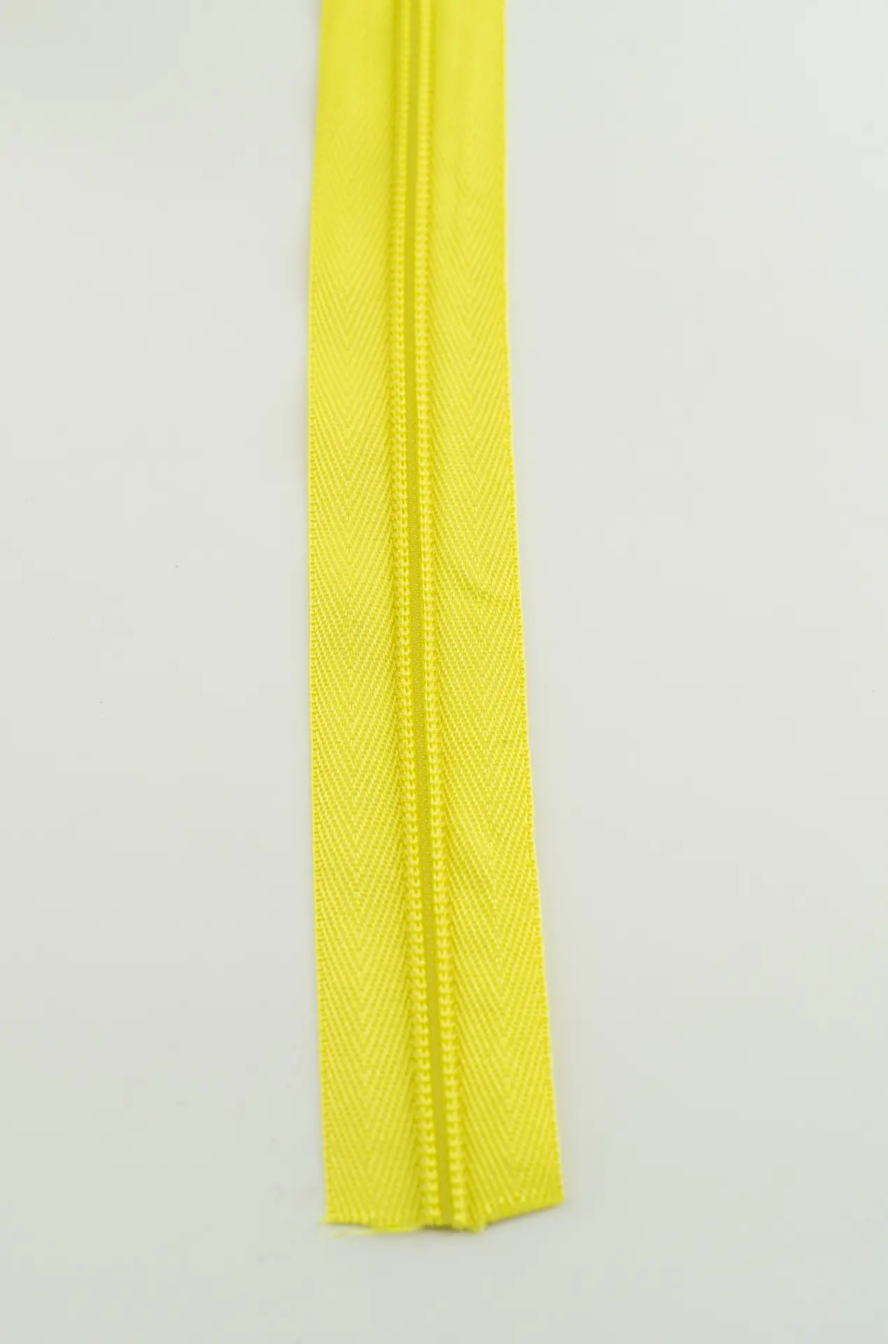 Cremallera continua amarilla fluor - Image 3