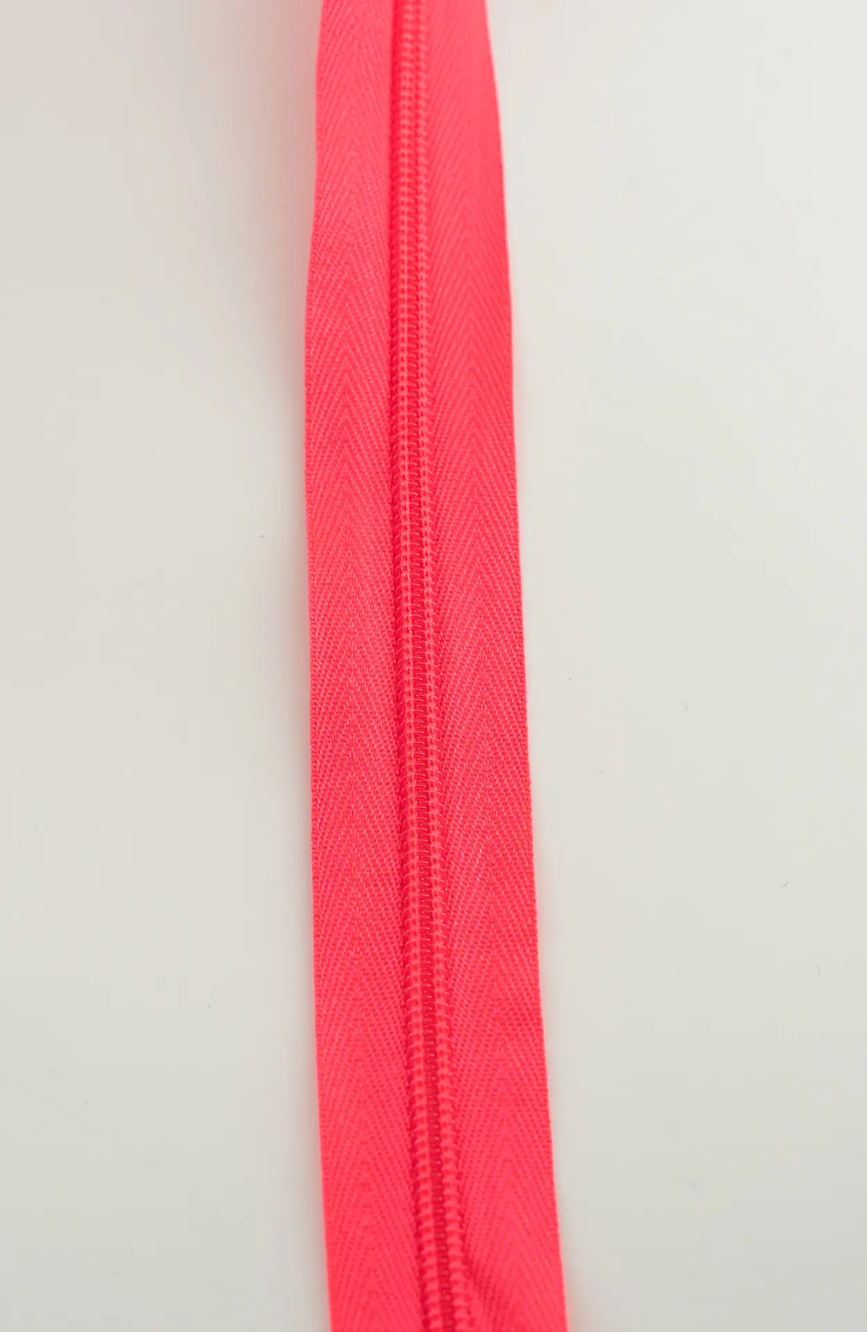 Cremallera continua rosa fluor - Image 3