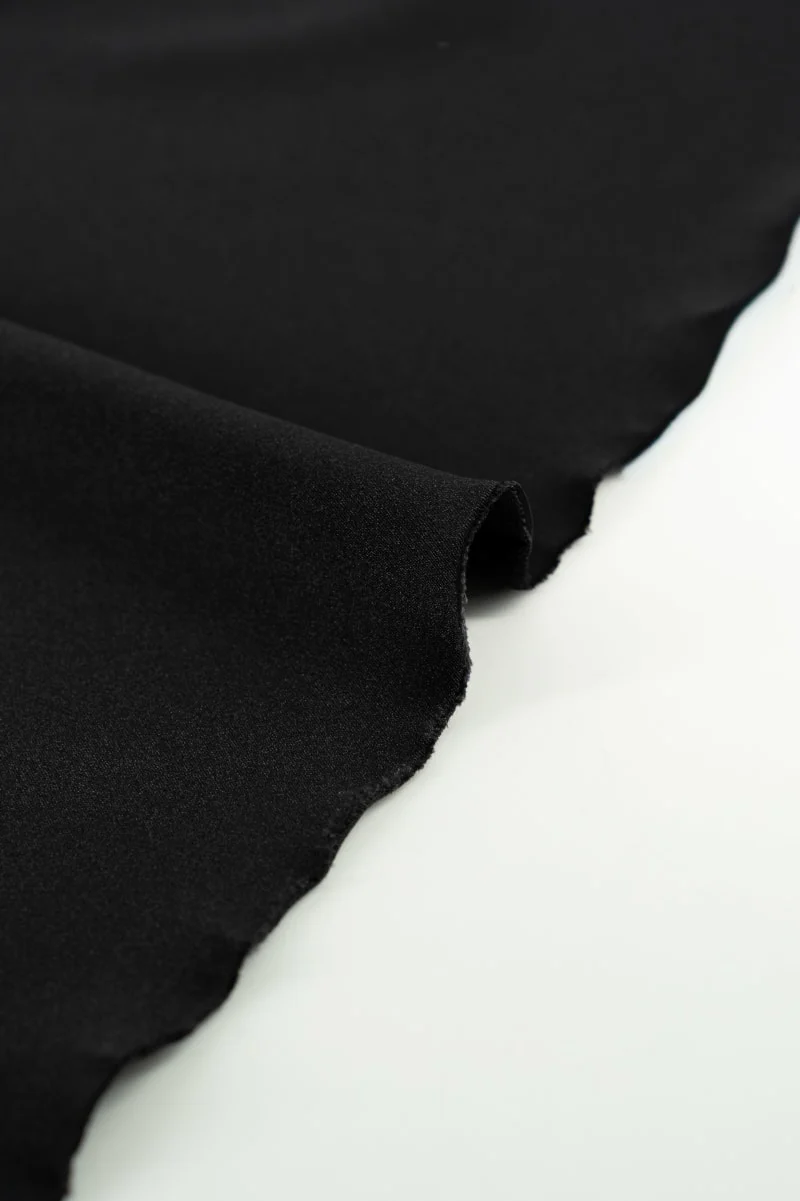 Crepé satén negro - Image 3