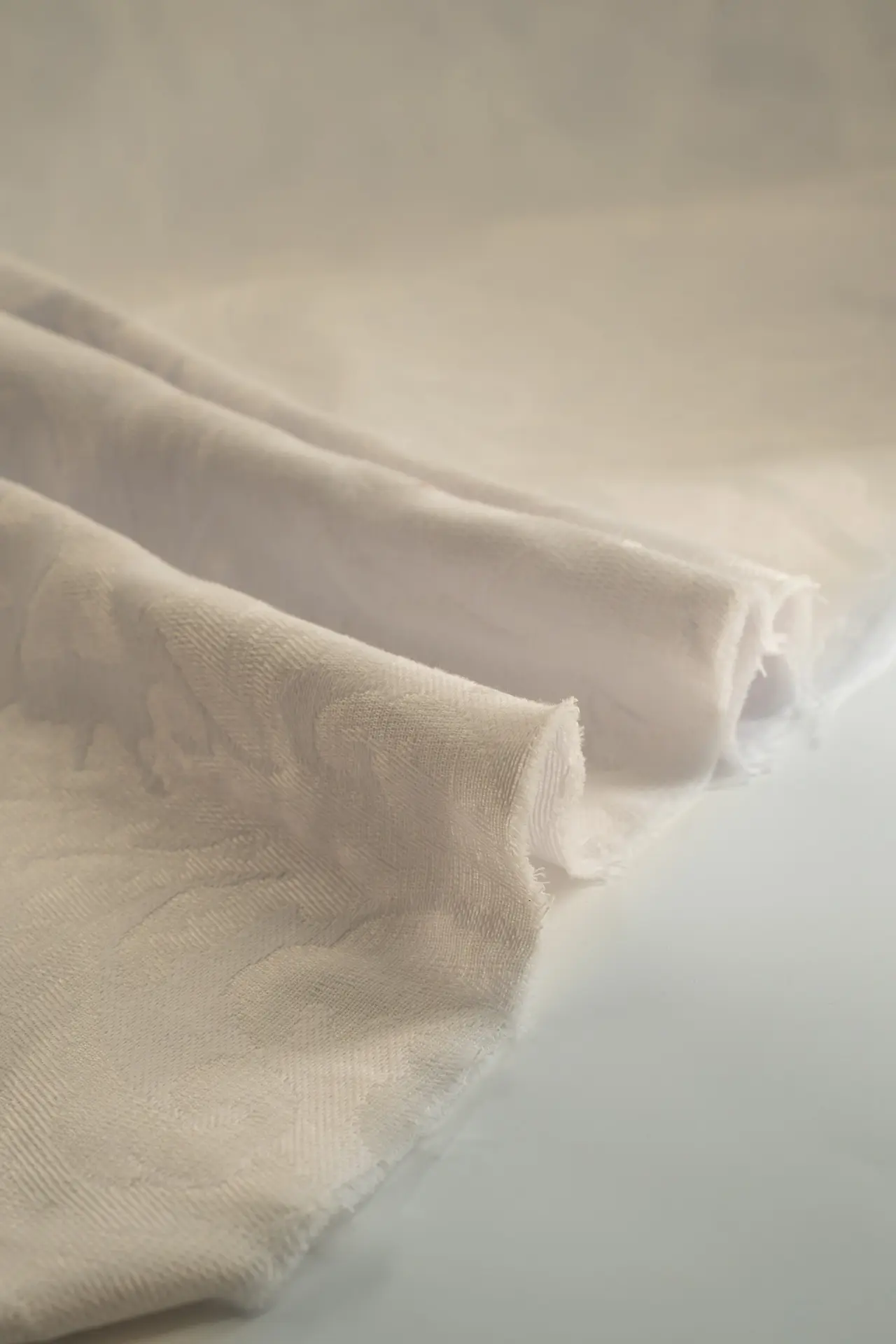 Damasco winter white - Image 3