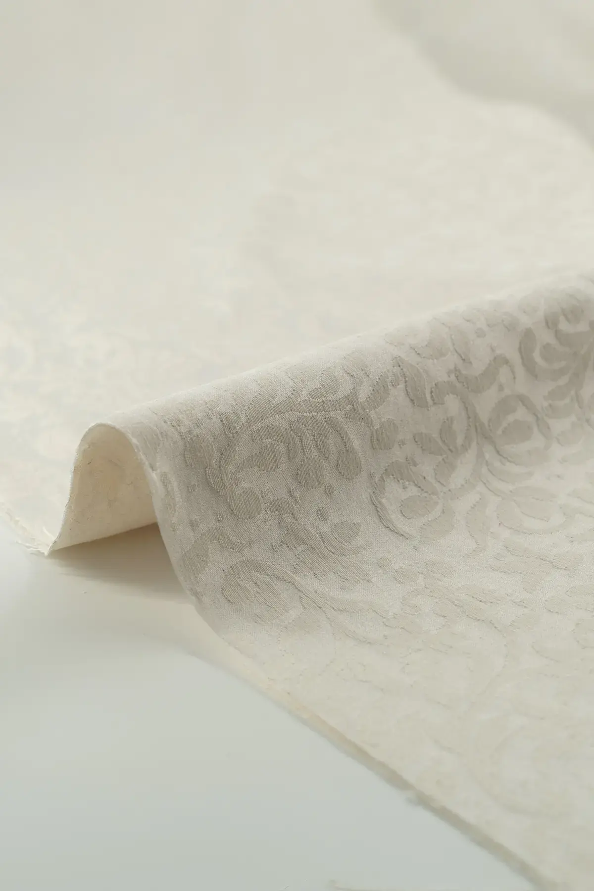 Damasco winter white - Image 3