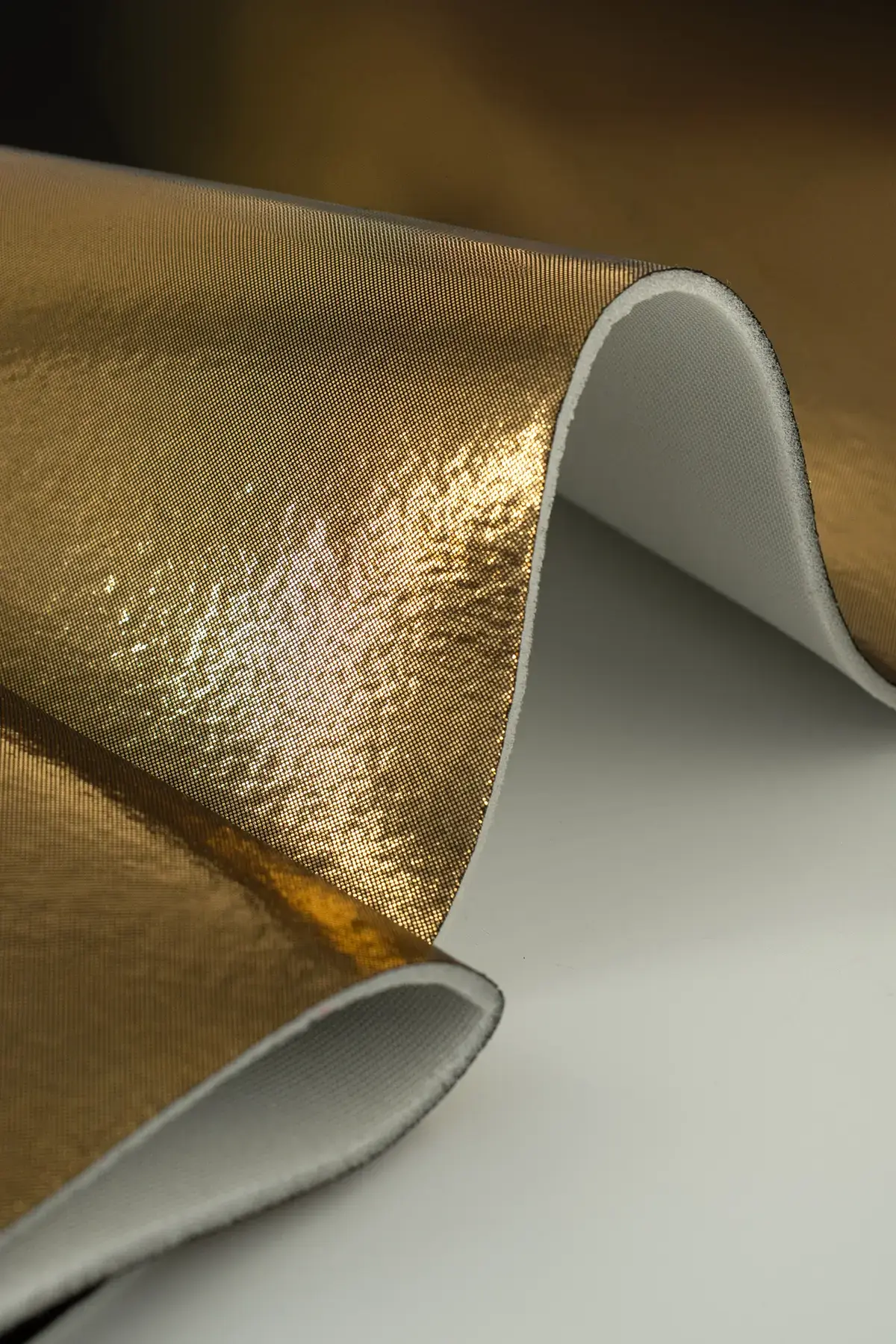 Foam metalizado rich gold - Image 3
