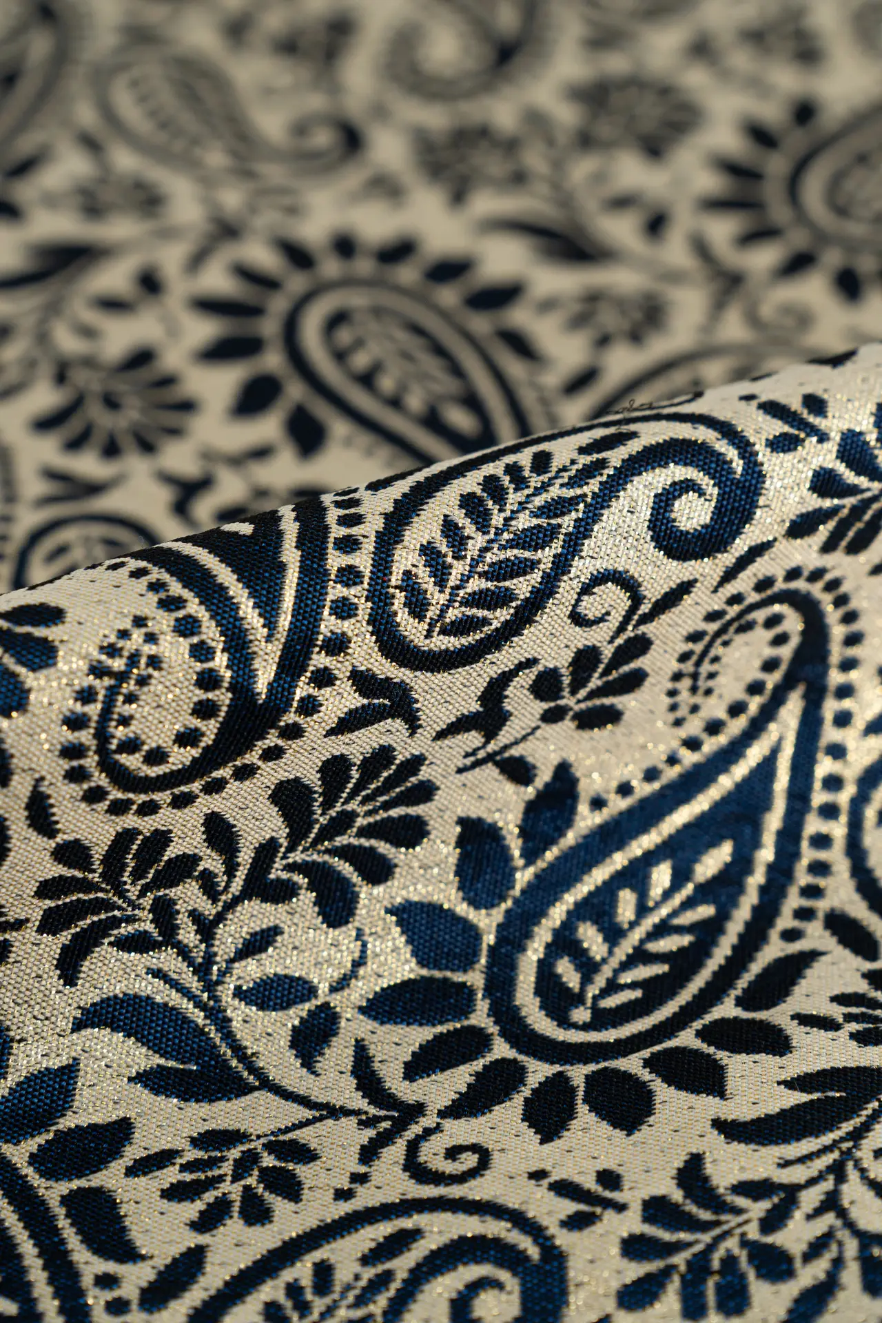 Jacquard snorkel blue - Image 2