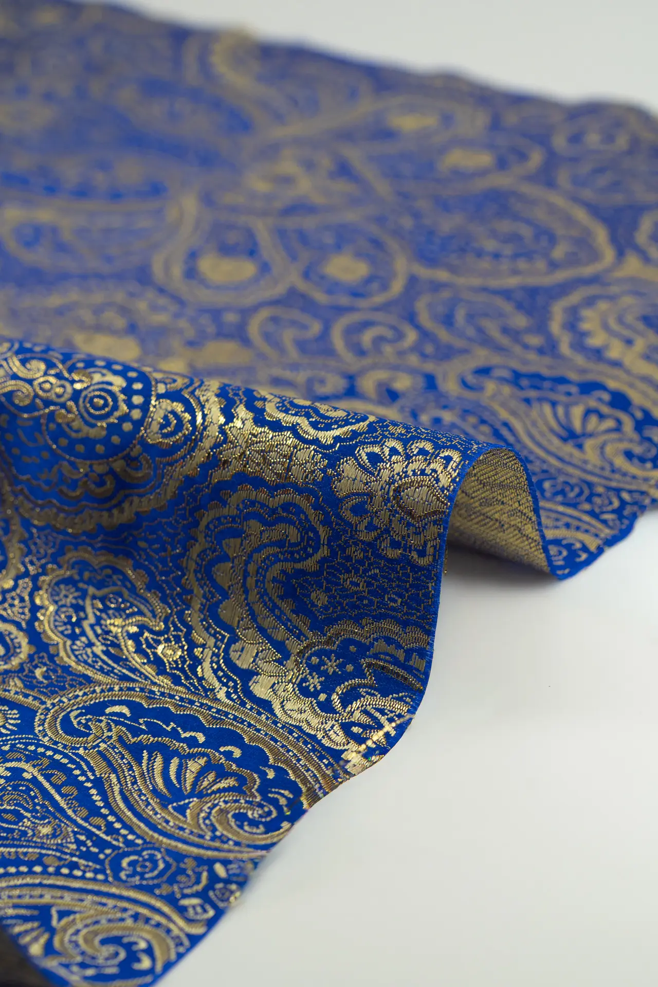 Jacquard dazzung blue - Image 4