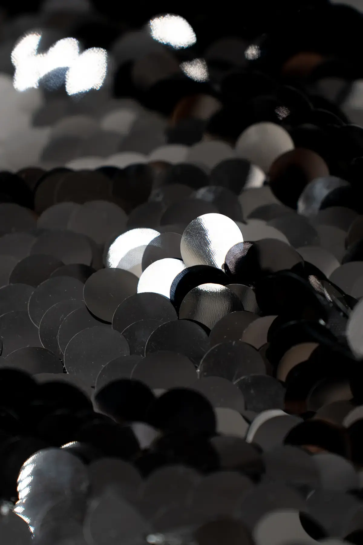 Lentejuela anthracite - Image 2