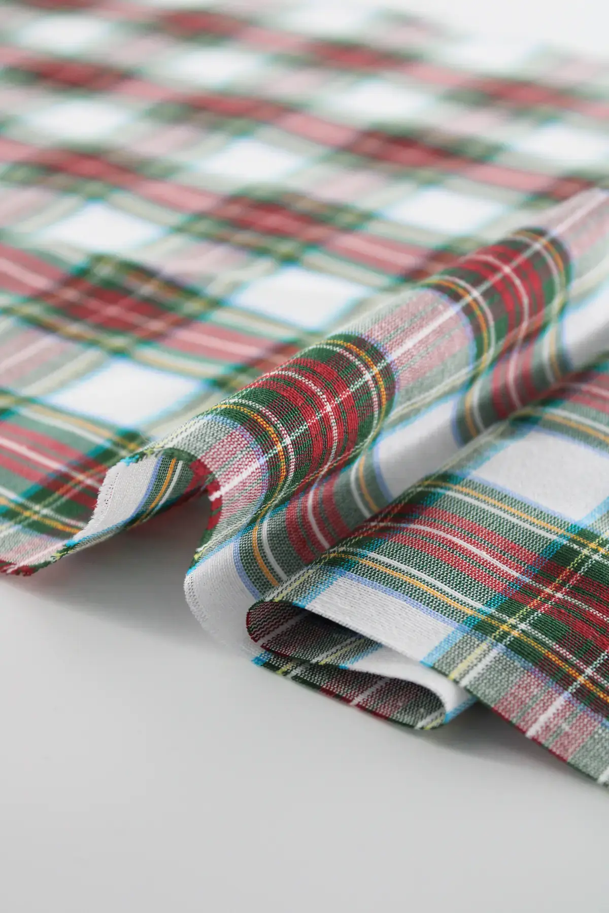 Loneta White Checkered - Image 3