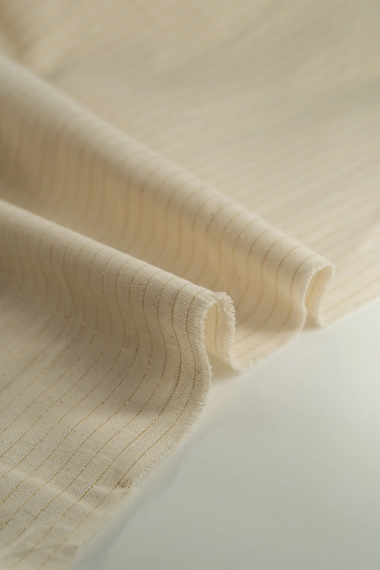 Loneta antique white checkered - Image 3