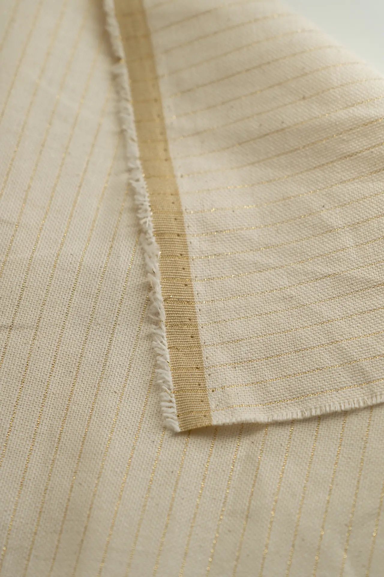 Loneta antique white checkered - Image 4