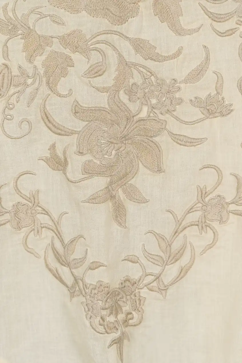 Mantón Sotogrande Hueso - Image 3