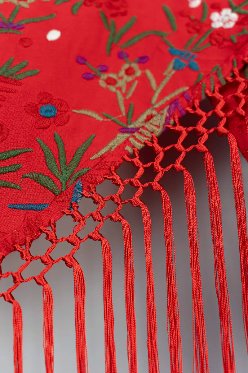 Mantoncillo Chinitos Rojo - Señora - Image 3