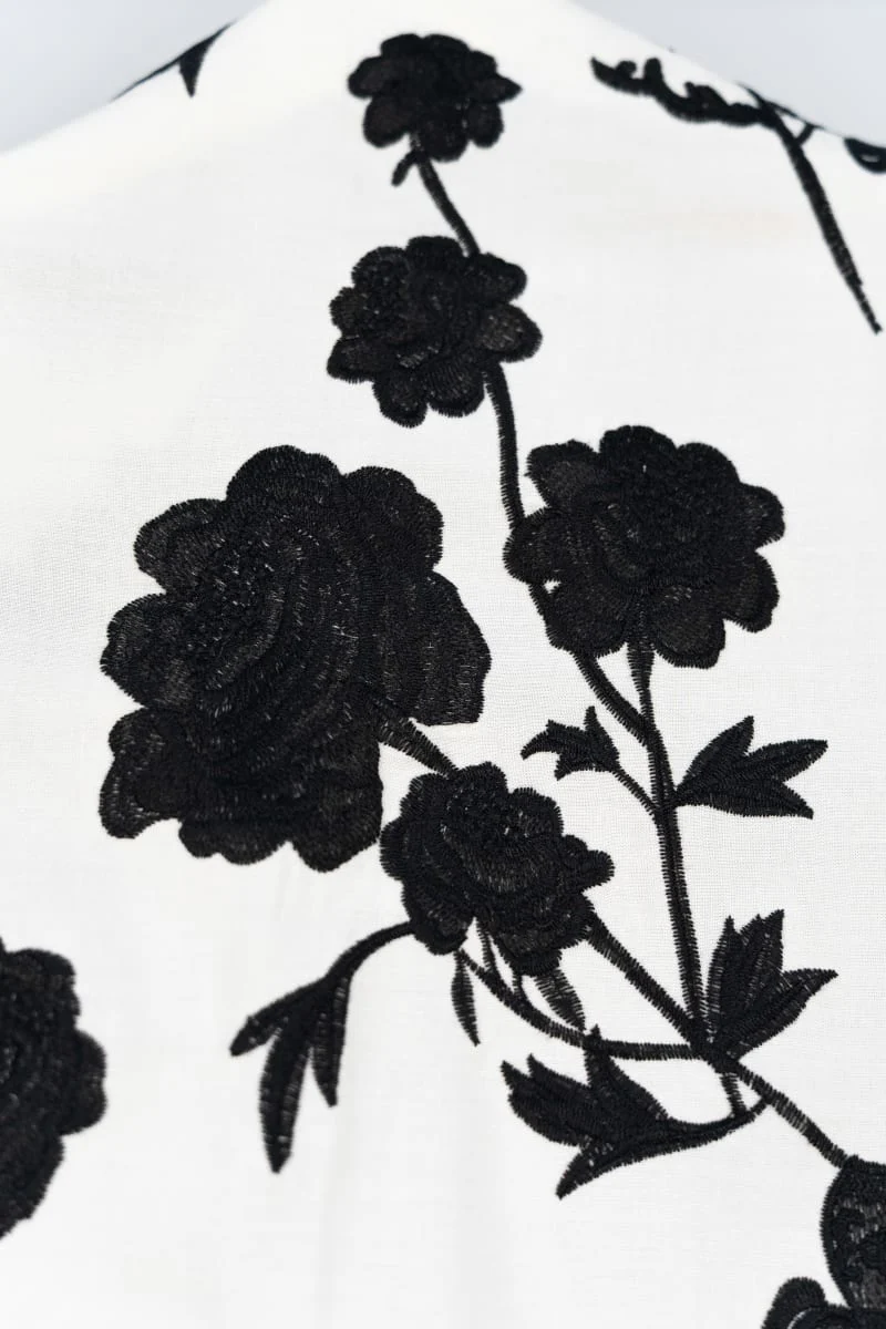Mantoncillo Fechina Blanco - Señora - Image 4