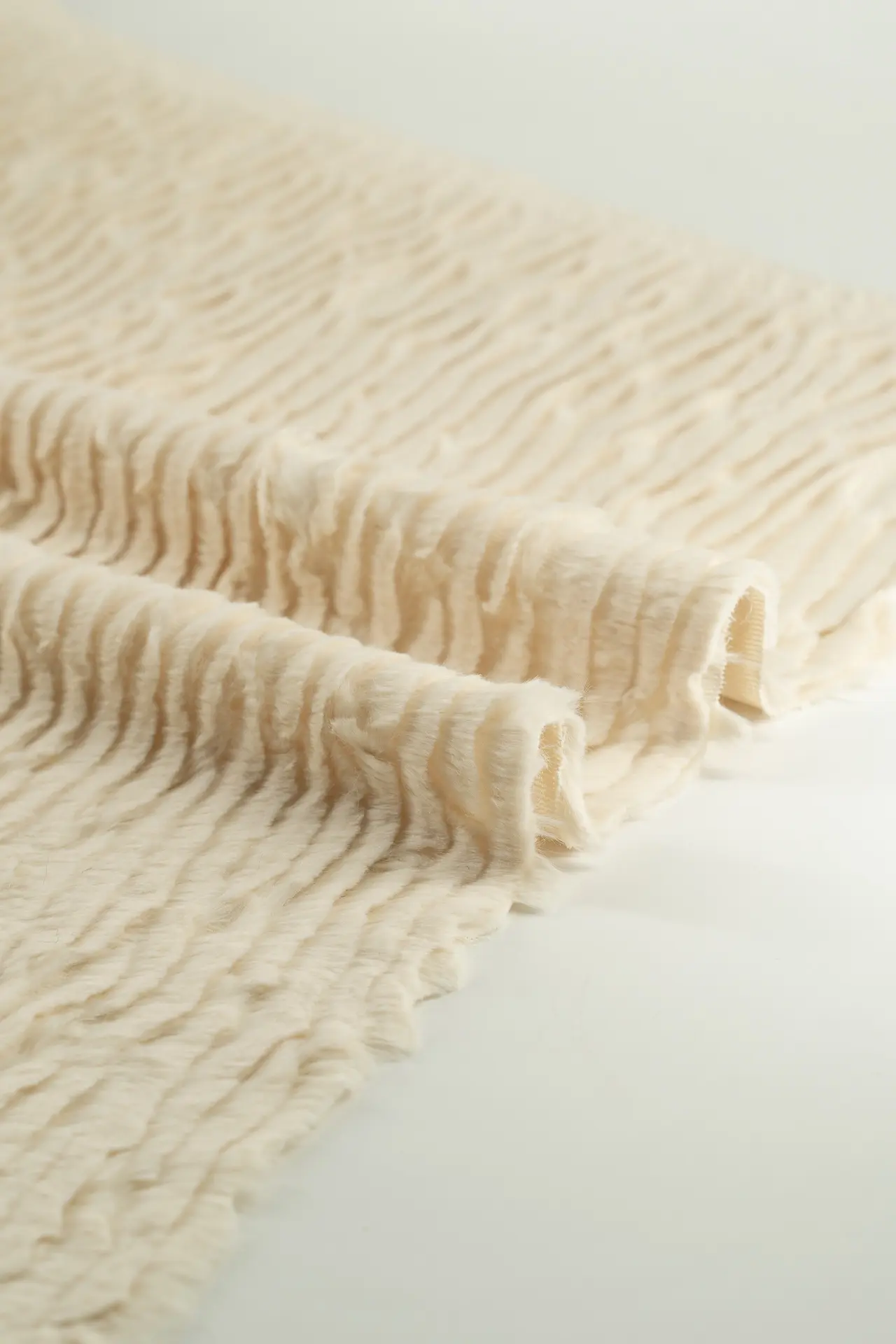 Pelo fantasia beige - Image 5