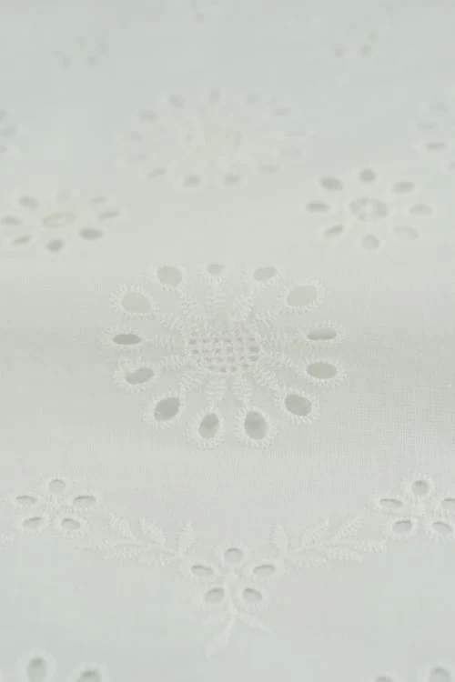 Perforado Algodón Blanco Jara - Image 2