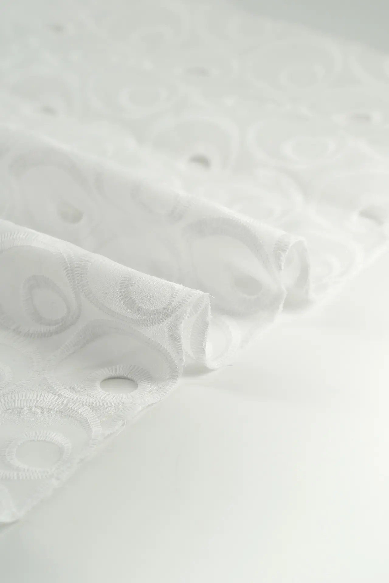 Perforado blanc de blanc - Image 4