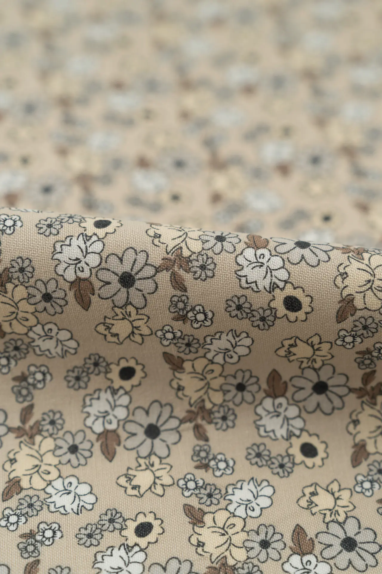 Popelin estampado flores - Image 2