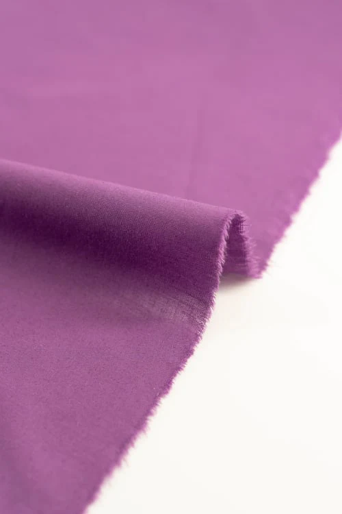 Popelín Liso Morado Buganvilla - Image 4