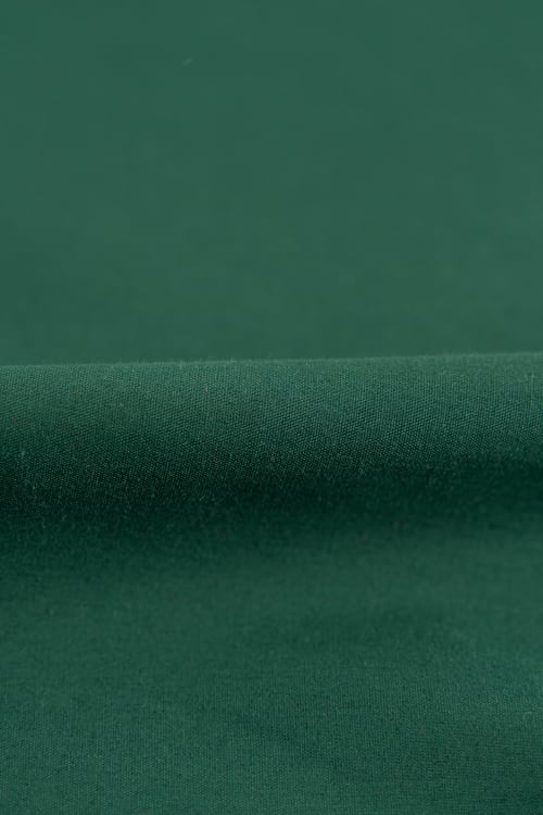 Popelín Liso Verde Oscuro - Image 2