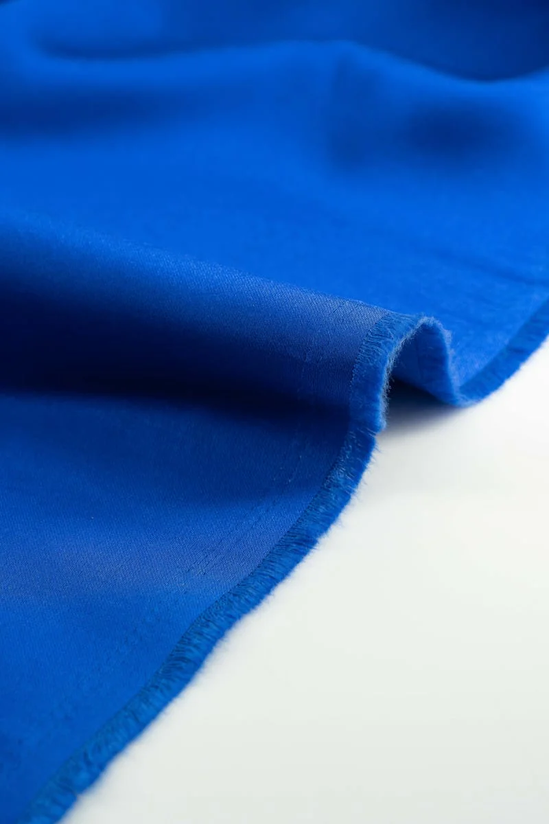 Raso mikado liso azul náutico - Image 3