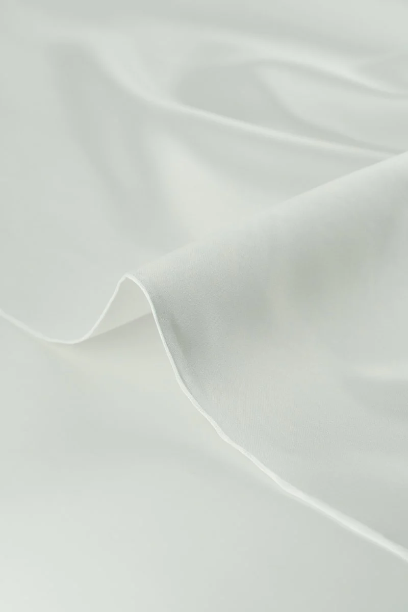 Satén raso blanco crudo - Image 3