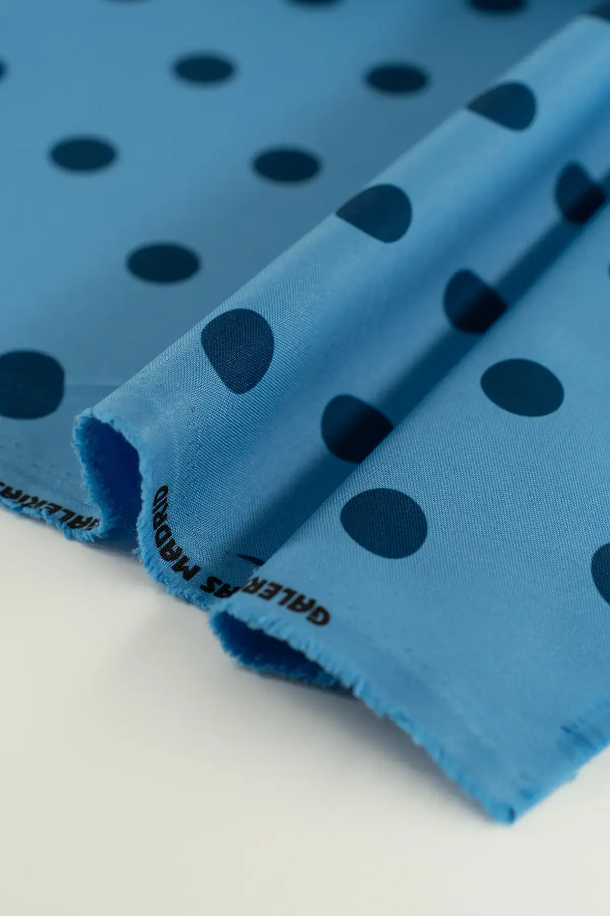 Strech heritage blue - Image 3