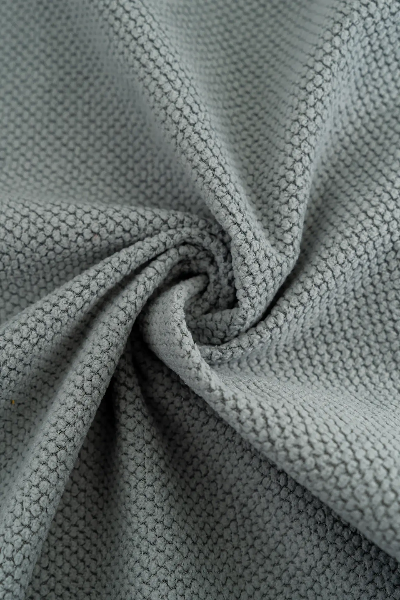 Tapicería gris - Image 3