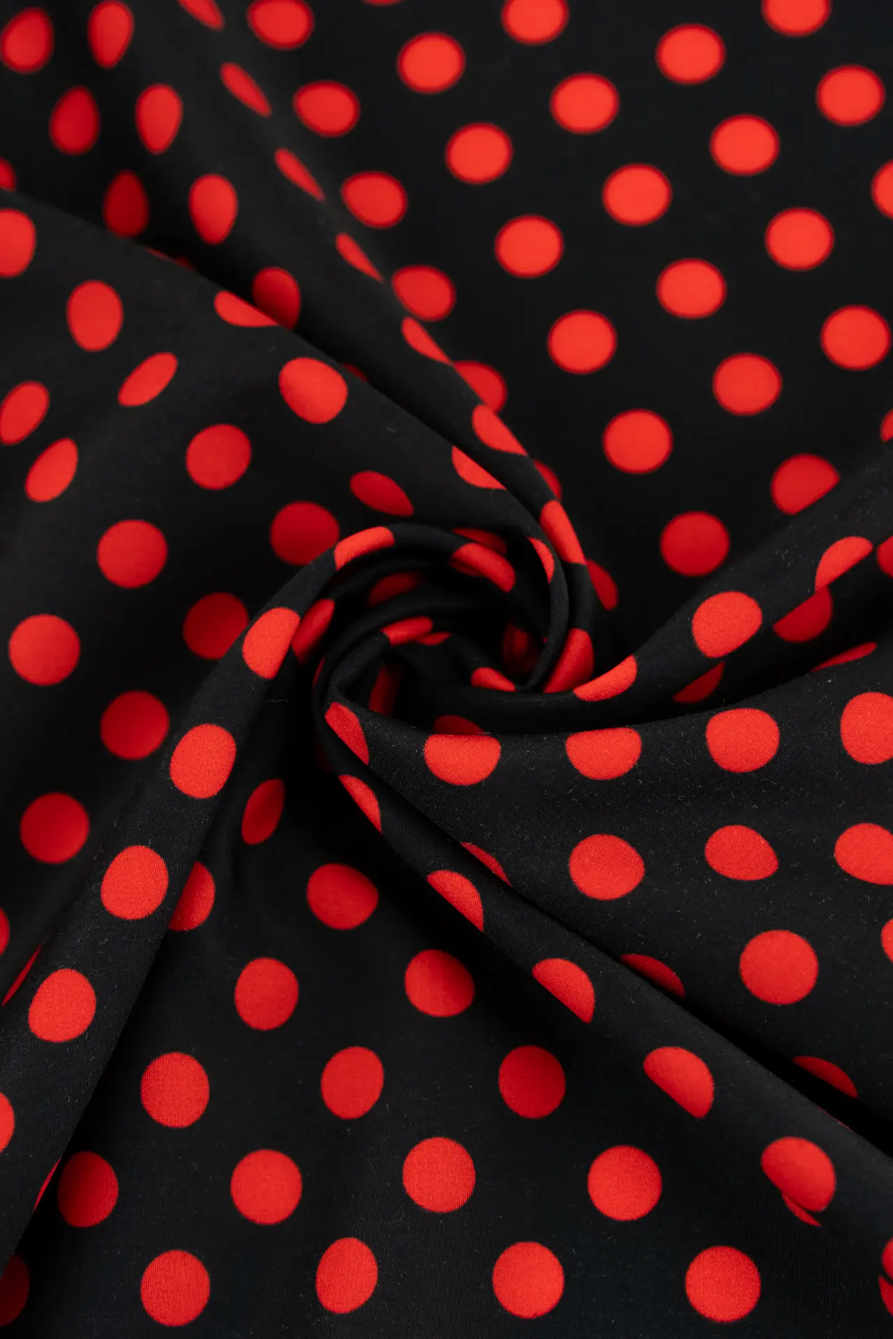 Tecnocrep negro y rojo - Image 3