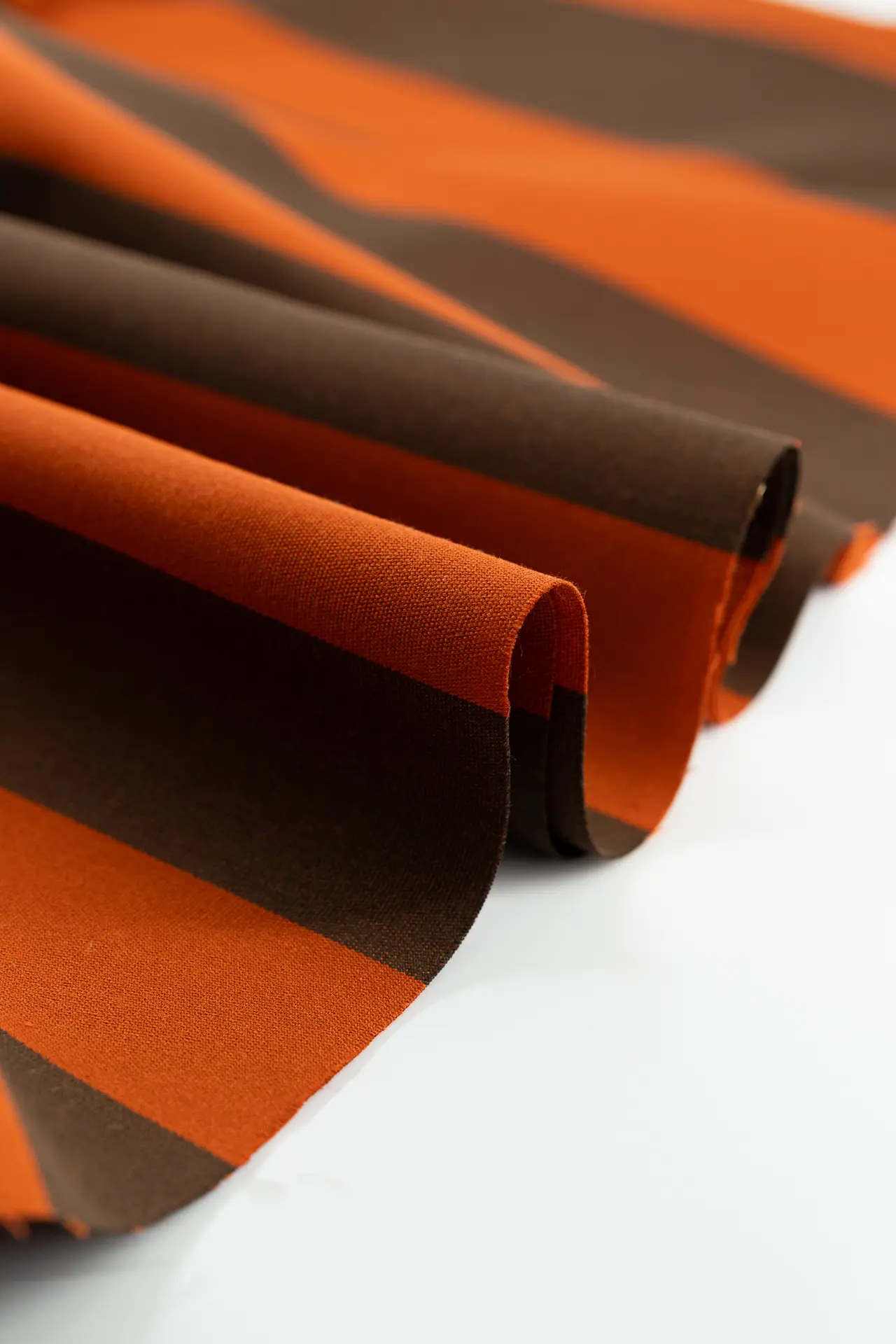 Lona acrílica rayas marrón y naranja 320 cm - Image 3