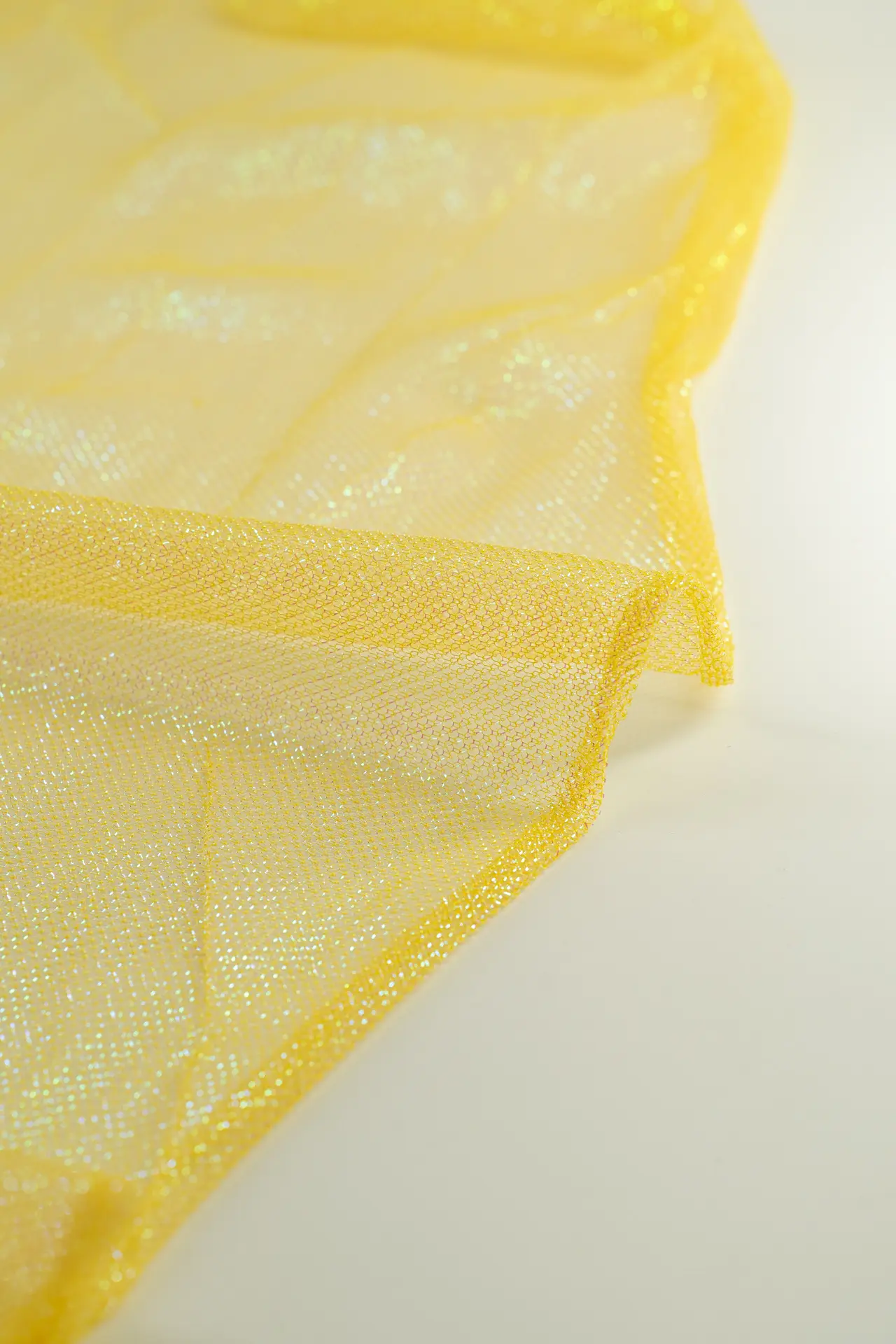 Tul blazing yellow - Image 5