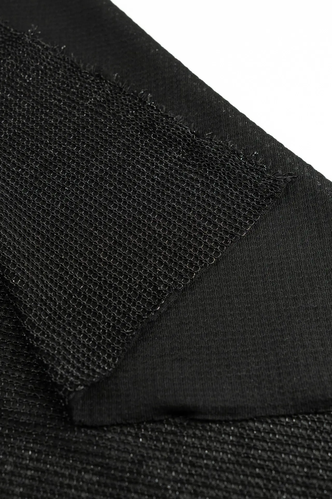 Tul burdeos negro - Image 4