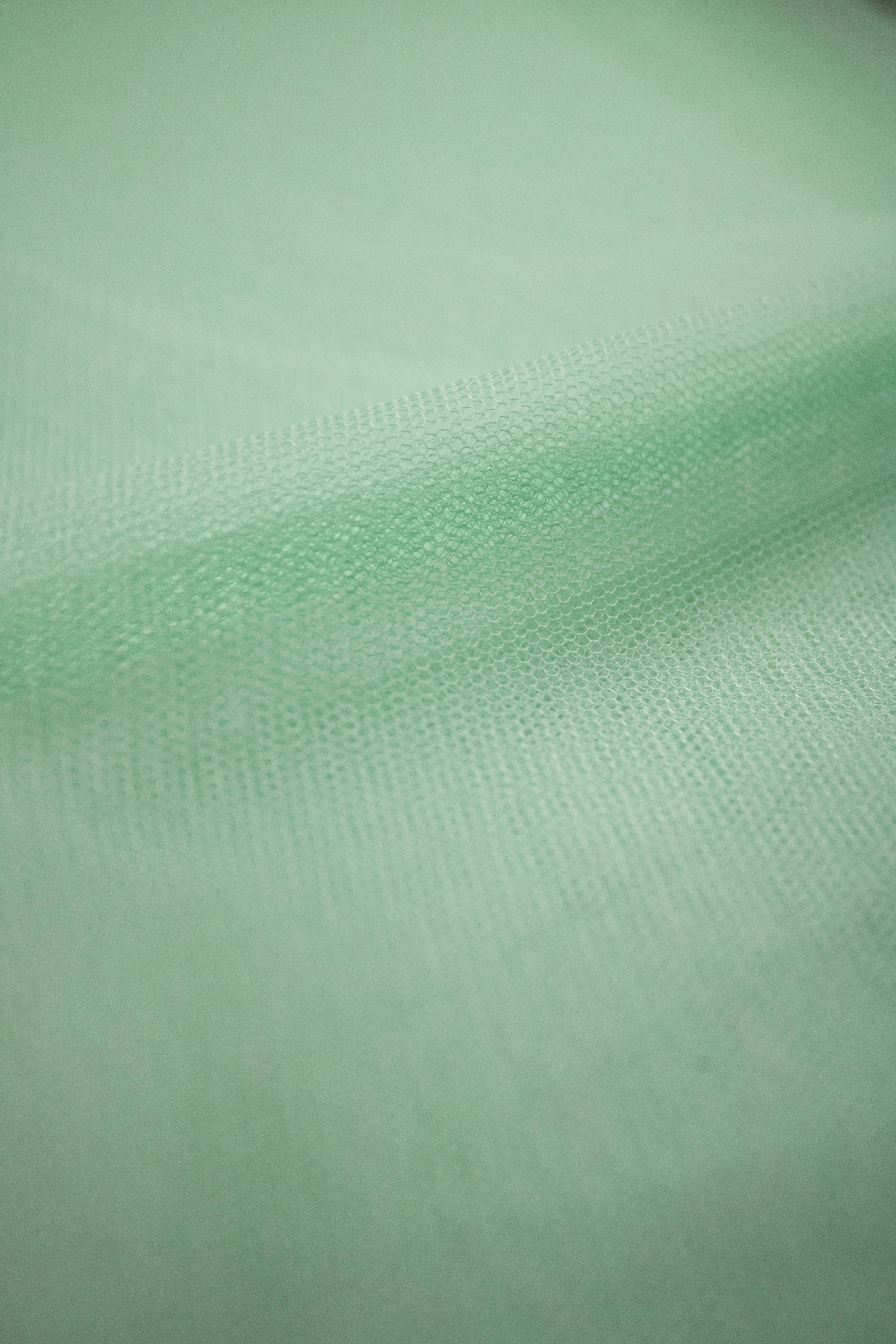 Tul verde claro - Image 2