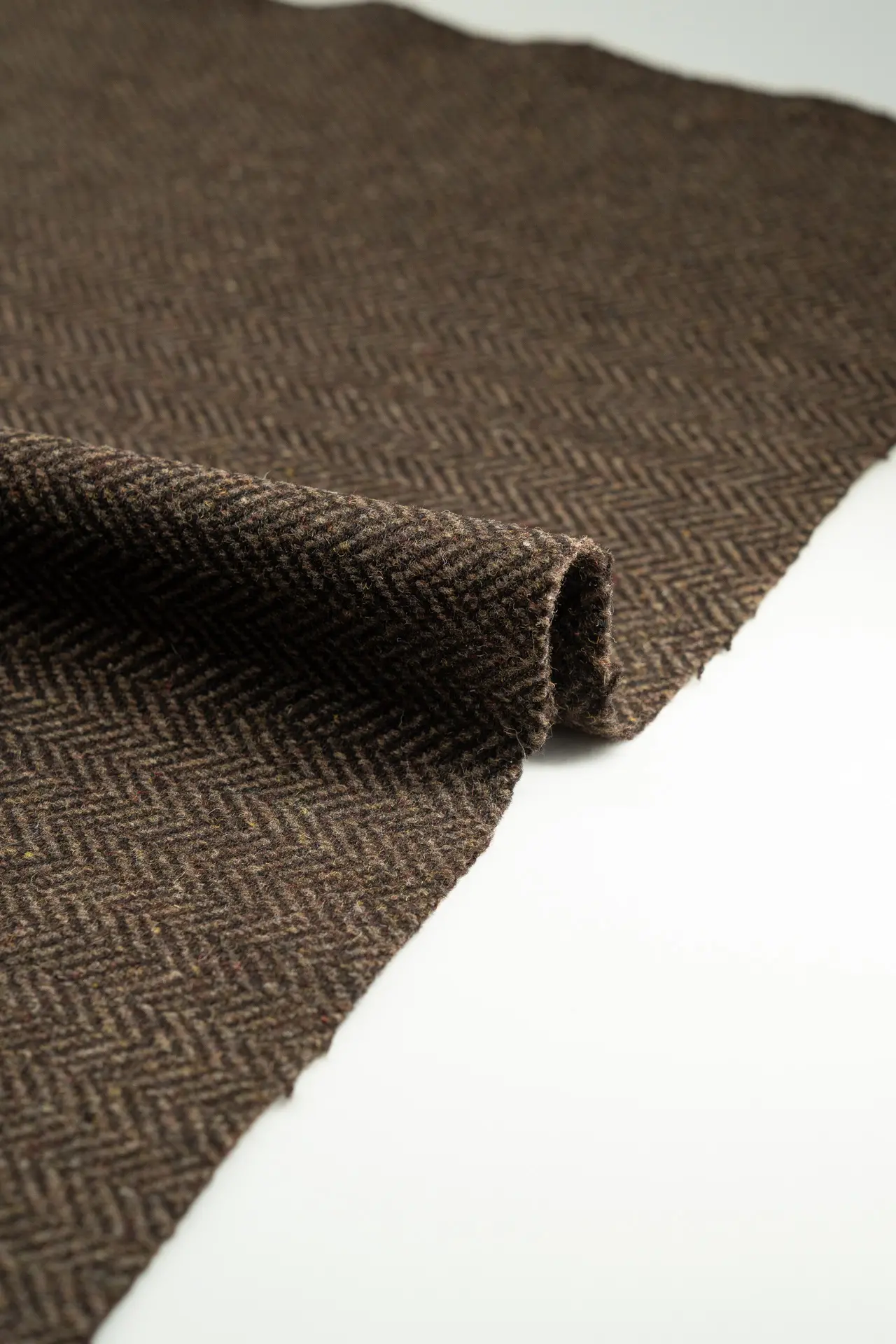 Tweed deep mahogany - Image 3