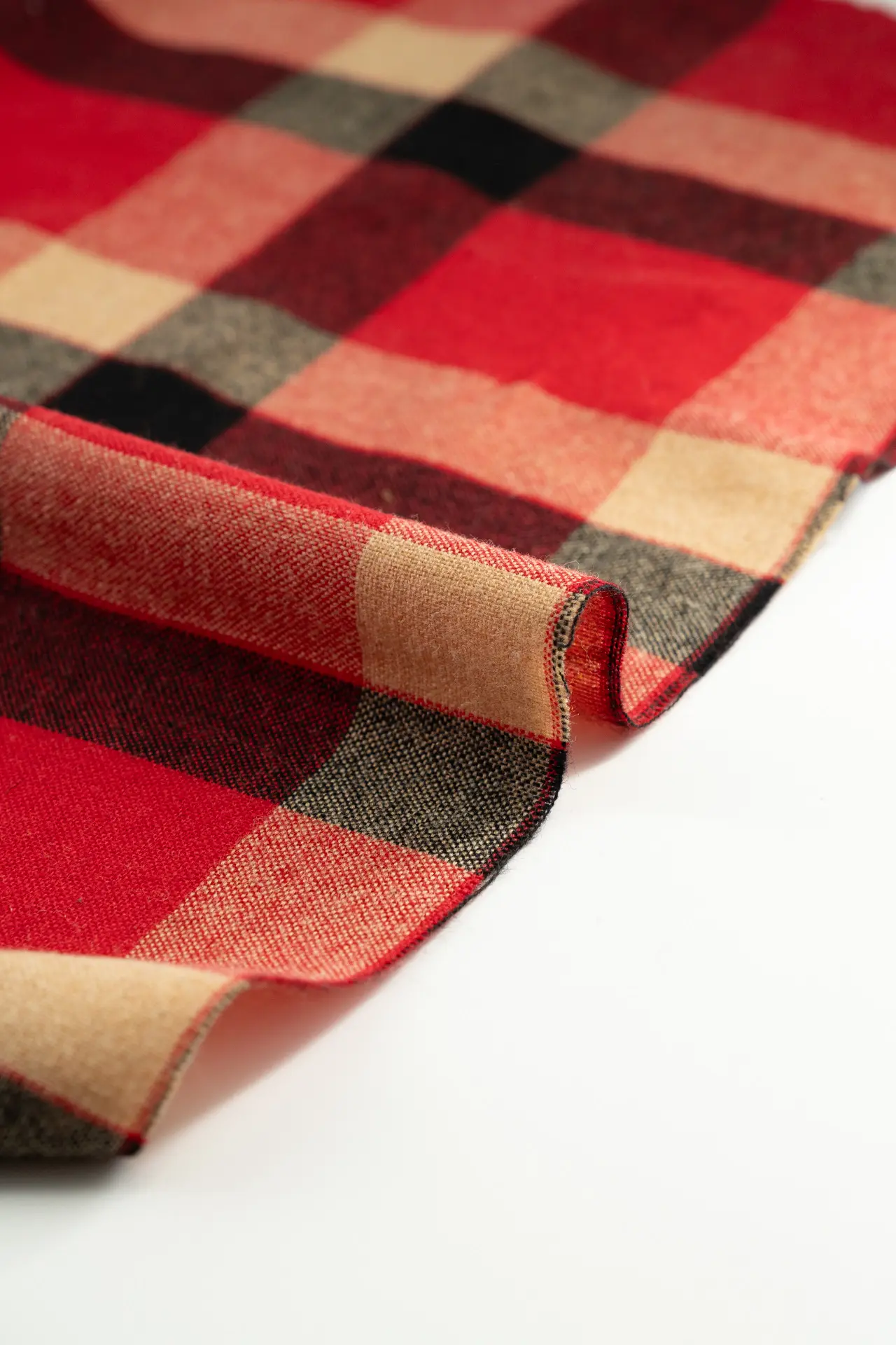 Tweed cuadros high risk red - Image 3