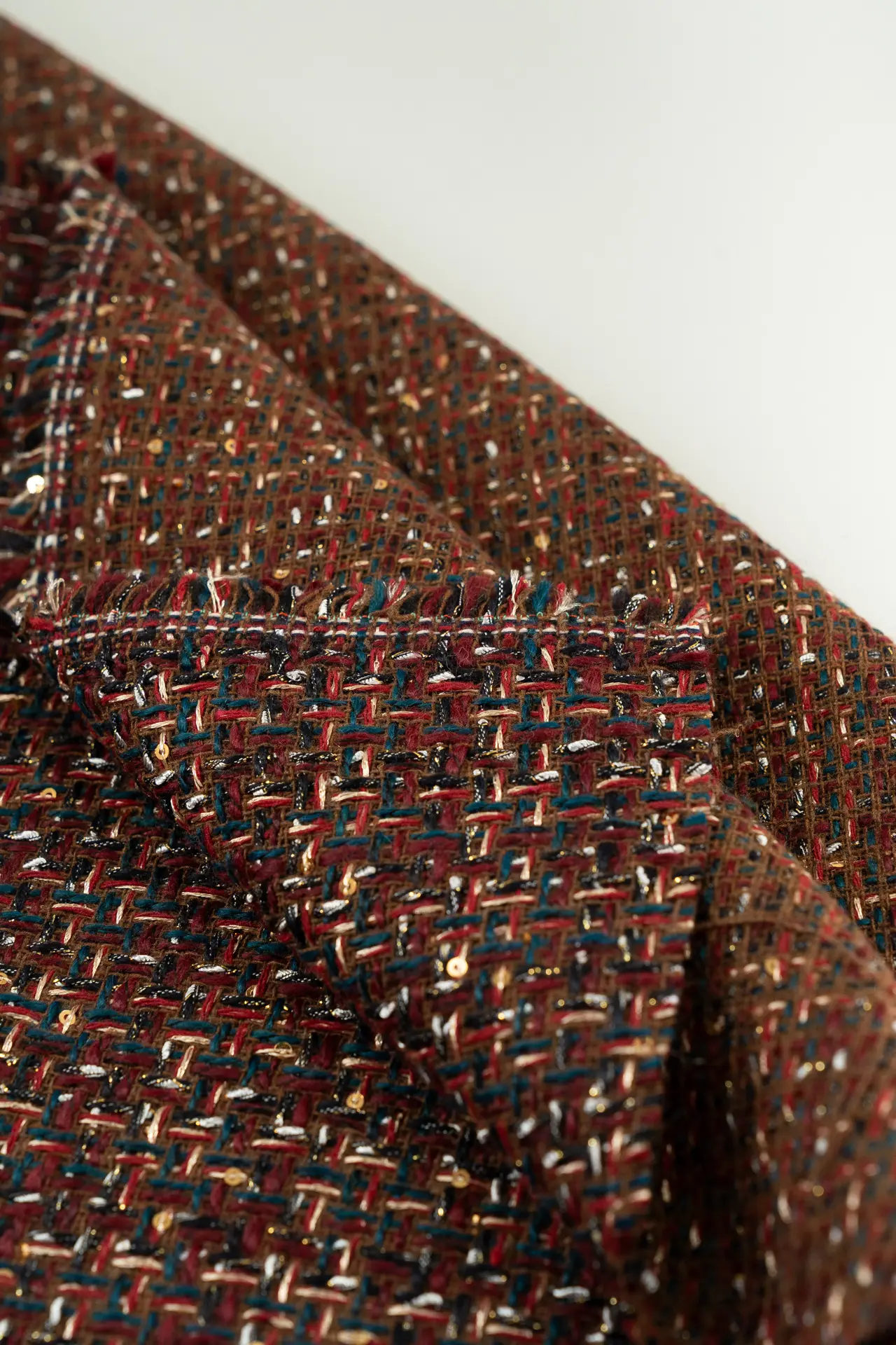 Tweed rich gold - Image 4
