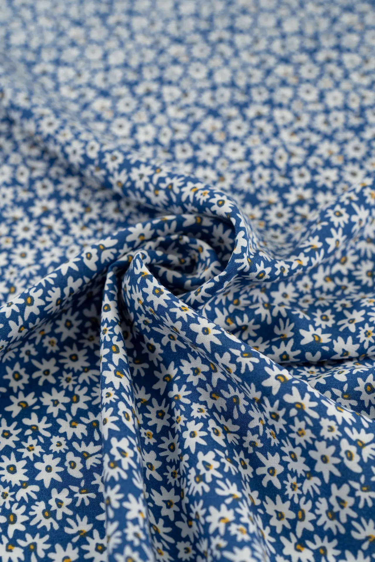 Viscosa estampada azul - Image 3