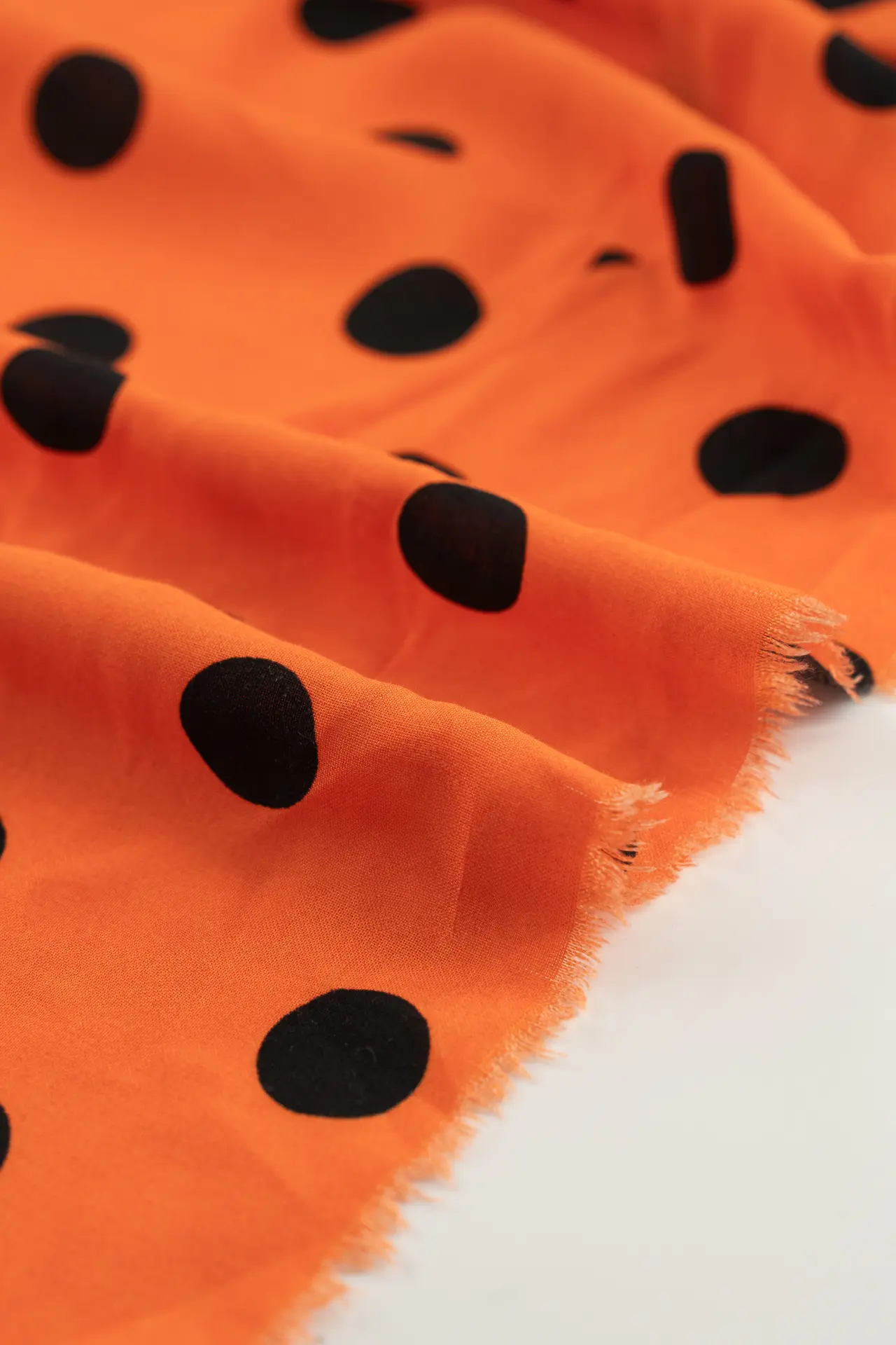 Viscosa naranja - Image 3